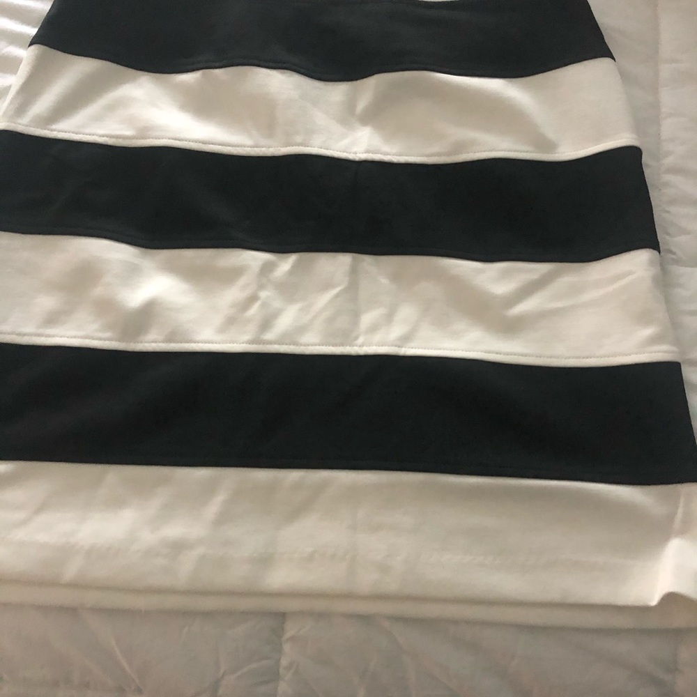 Darjoni skirt